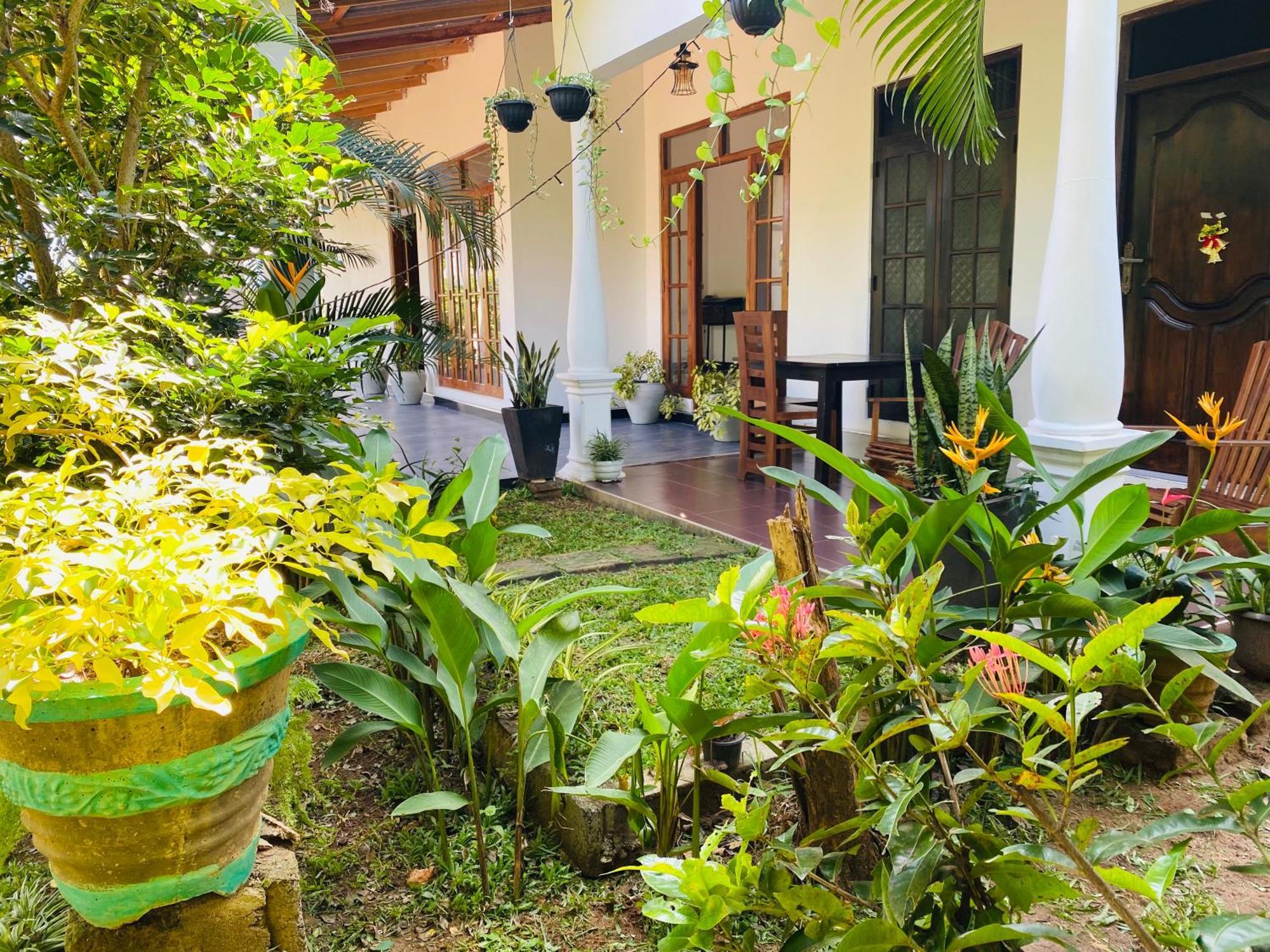 Fairview Dill Homestay Sigiriya Esterno foto