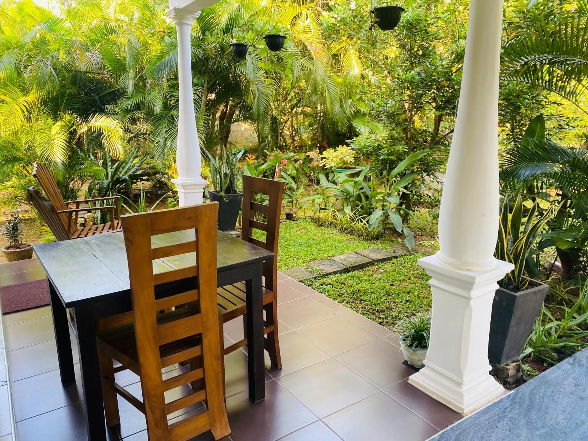 Fairview Dill Homestay Sigiriya Esterno foto